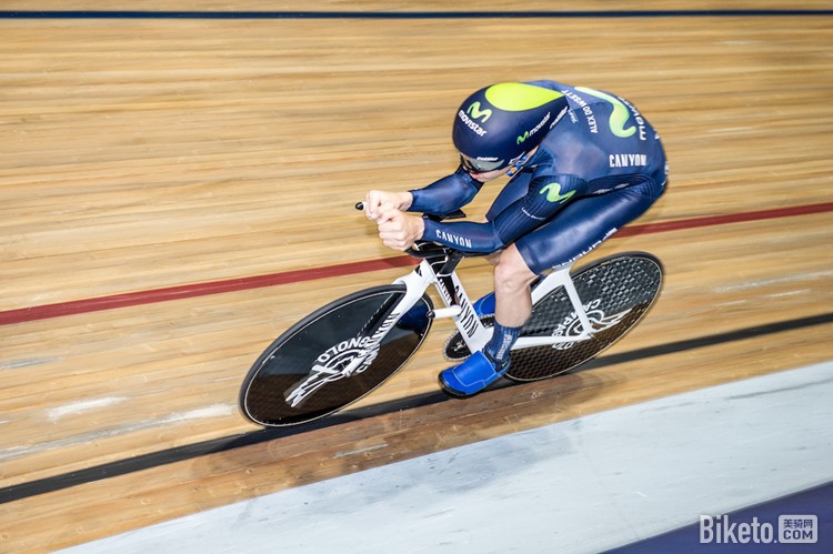 Dowsett-Hour-Record (2).jpg