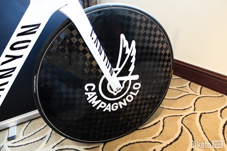 Dowsett-Hour-Record (5).jpg