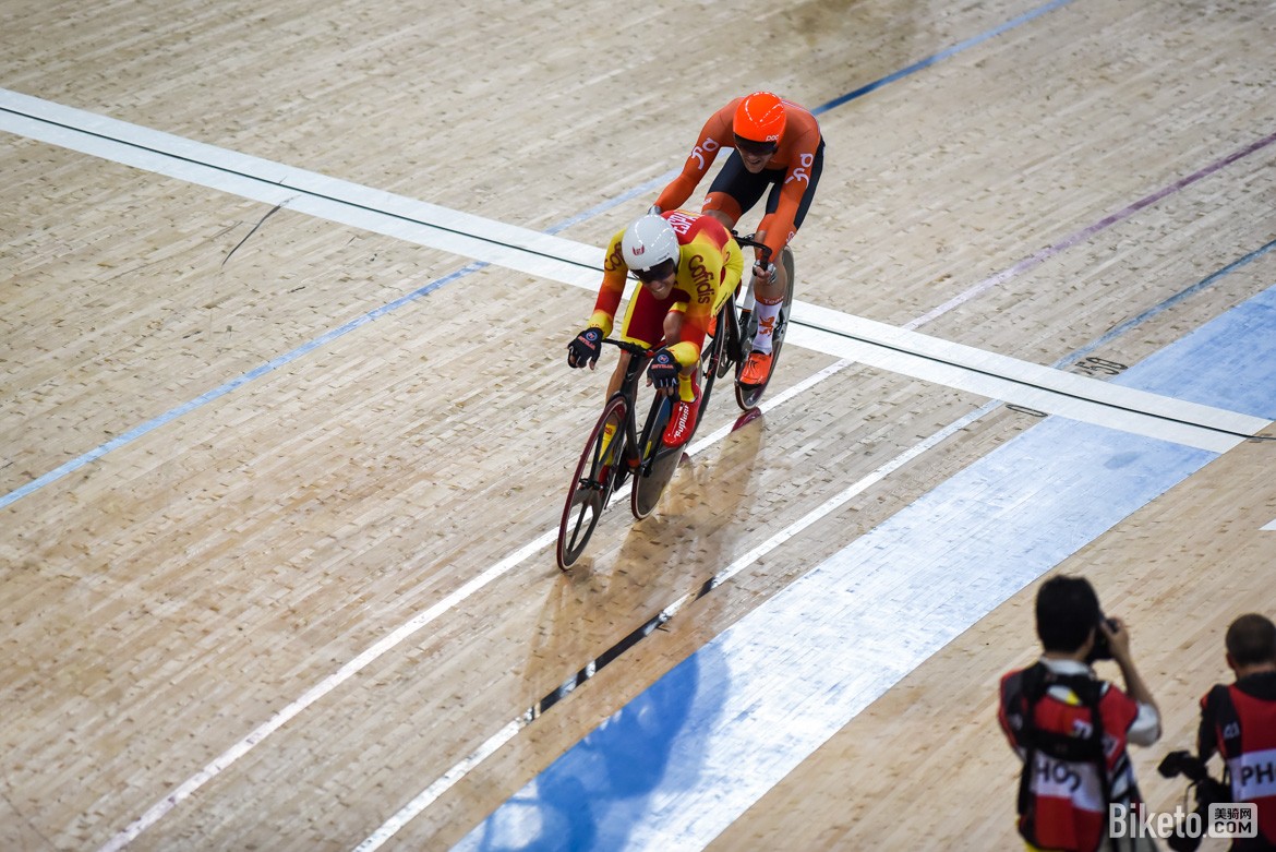 ��۳���������