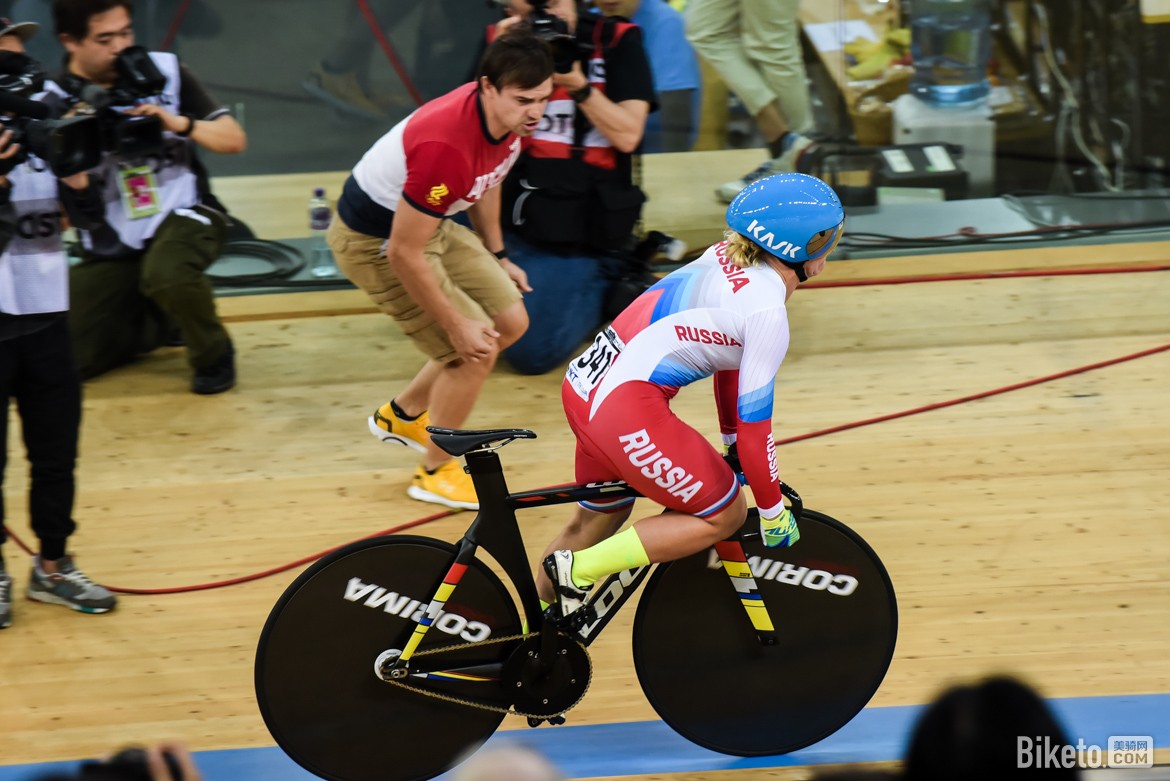 ��۳���������