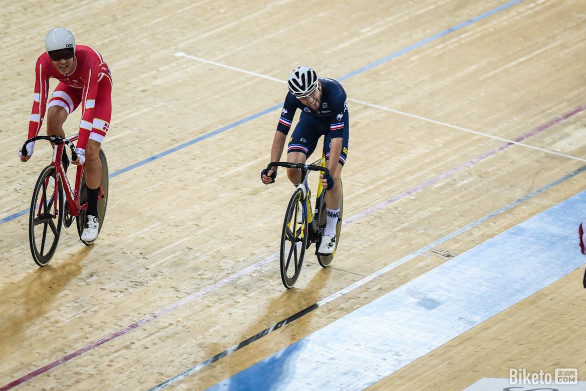 ��۳���������