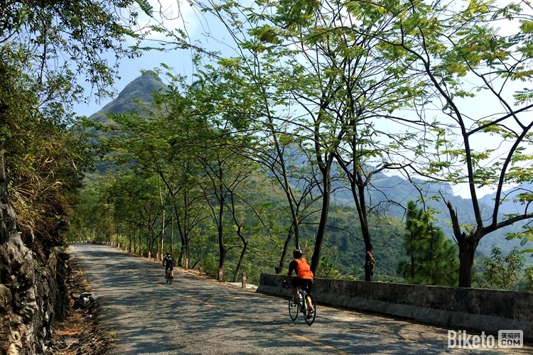 X366爬坡.jpg X366爬坡.jpg