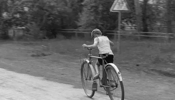 ���£�������ӵ�6�� ʵ����ѹ����������˴��ͯ��