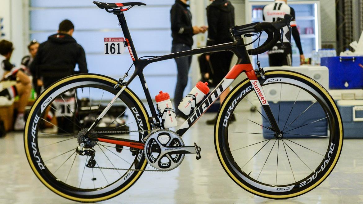 ԭζս������������GIANT TCR ADV SL