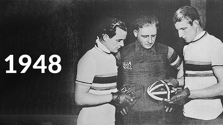 ���Ը�����˹�ıӻ� LAZERͷ��Ʒ����ʷ