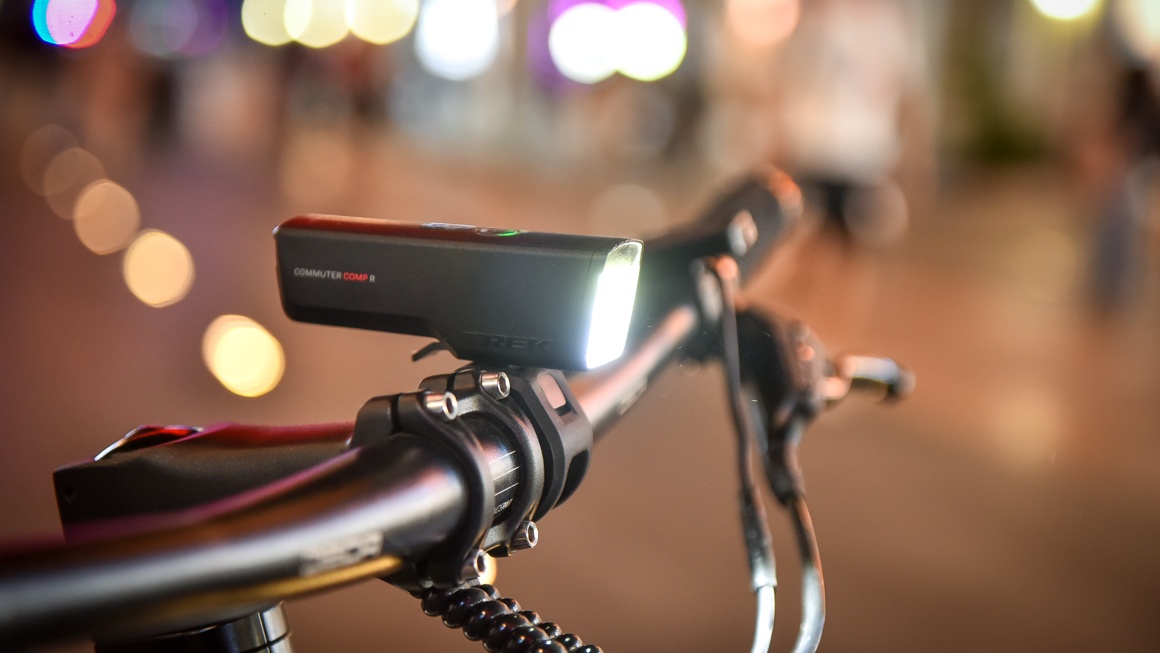 ����ͨ�ڳ��и���ȫ TREK Commuter Come R���Ƽ���